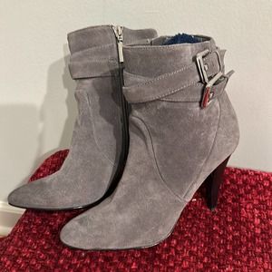 Calvin Klein Cambria Gray Suede Leather High Heel Zip Ankle Boots Women Sz 7